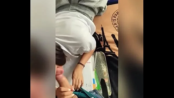 Cómo COGERTE a tu Media HERMANA Colegiala y a su AMIGA de la Escuela! Espiando a Dos Lesbianas Haciendo Tarea en el CUARTO! Trío Amateur con mi Hermana y su Amiga de la Escuela! Lesbianas Mexicanas #1